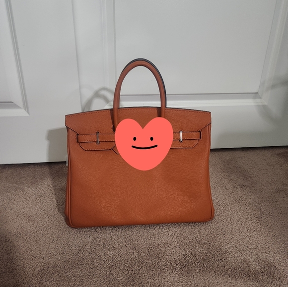 2 Large Totes - Picture 2 of 10